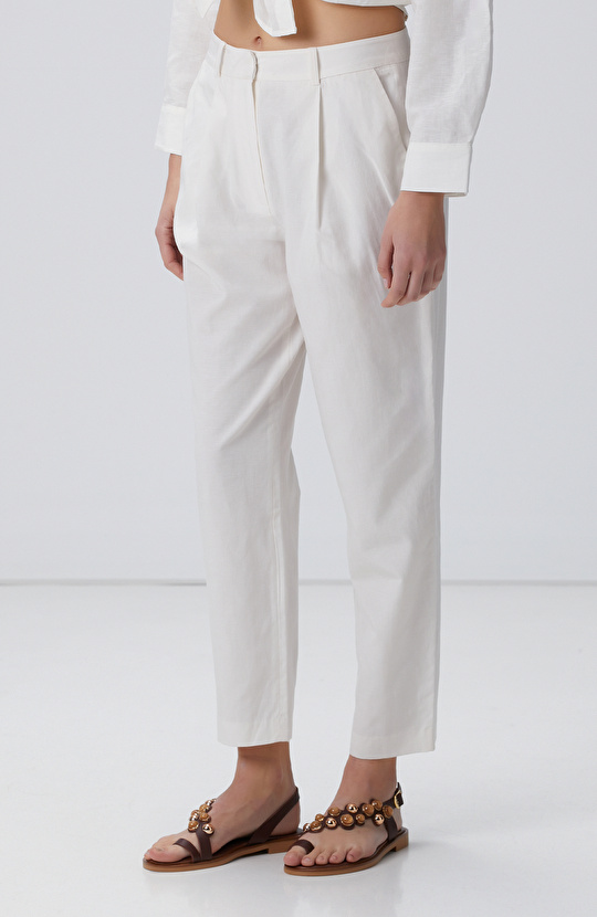 Kırık Beyaz Pantolon