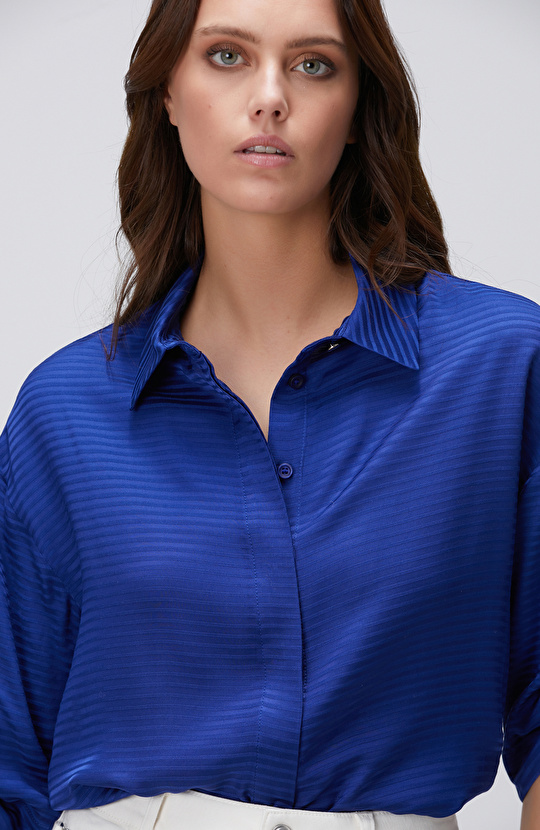 Saks Çizgi Desenli Gömlek