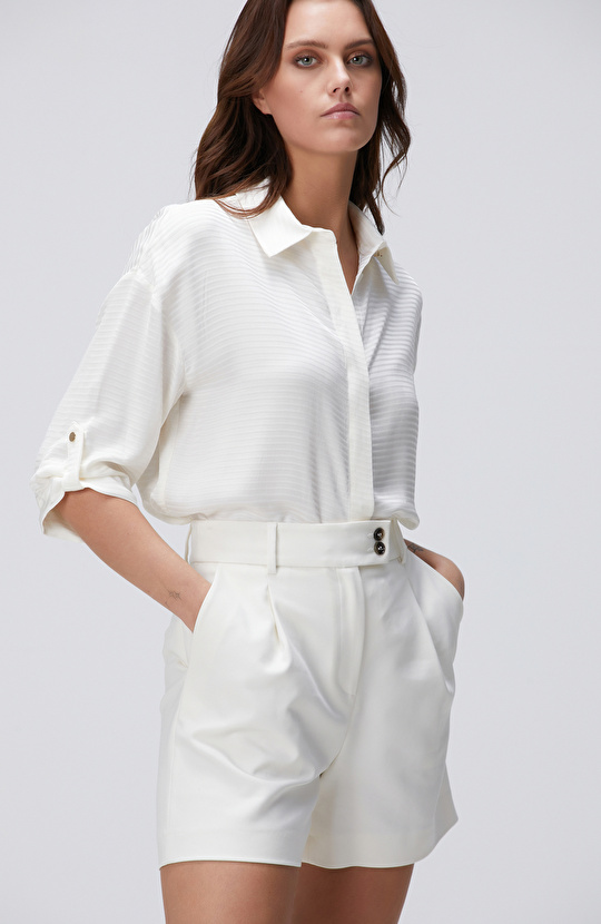 Kırık Beyaz Çizgili Gömlek