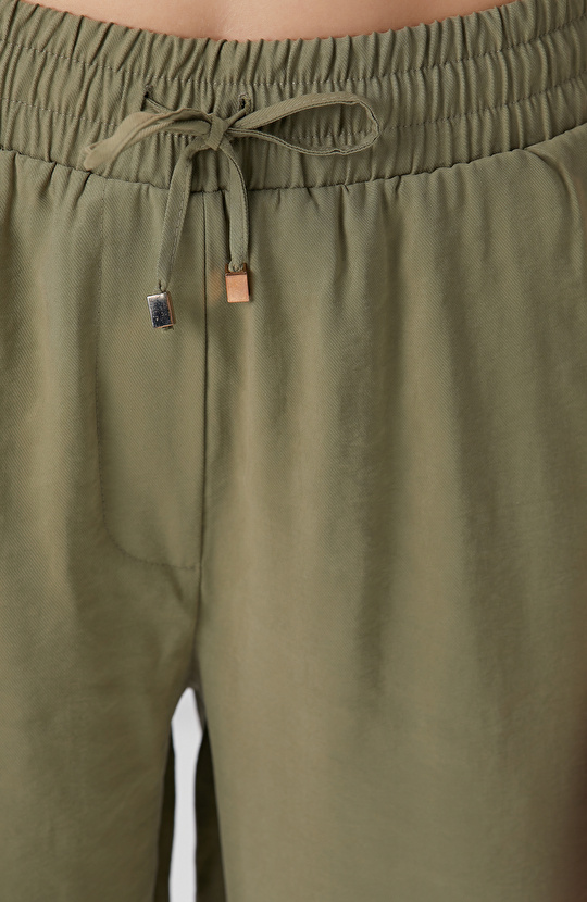 Haki Diyagonal Desenli Pantolon