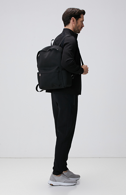 Siyah Erkek Sırt Çantası
