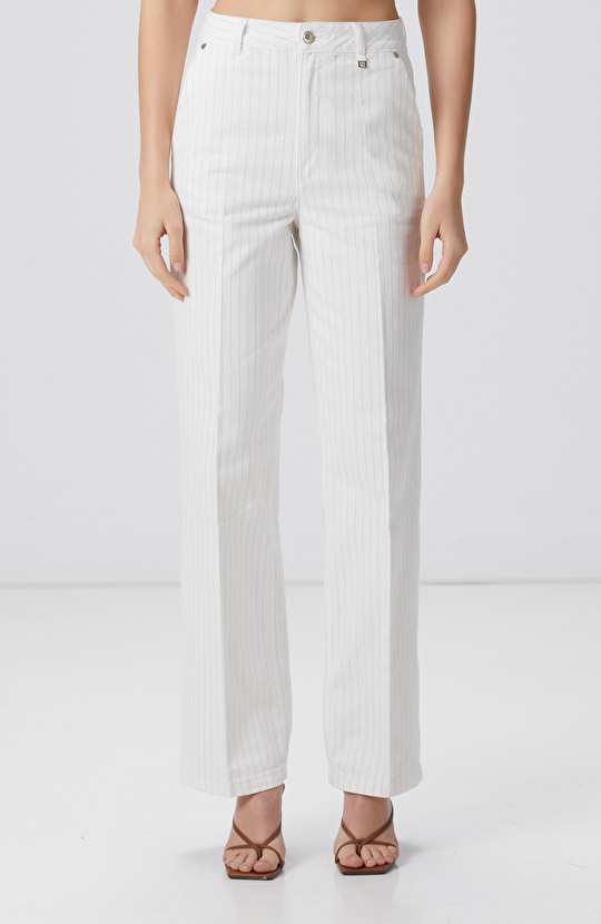 Kırık Beyaz Çizgili Denim Pantolon