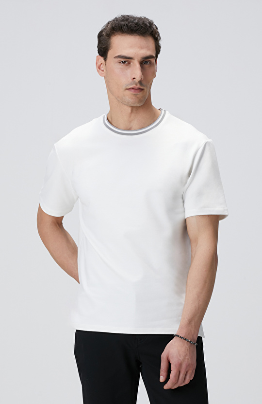 Kırık Beyaz T-shirt