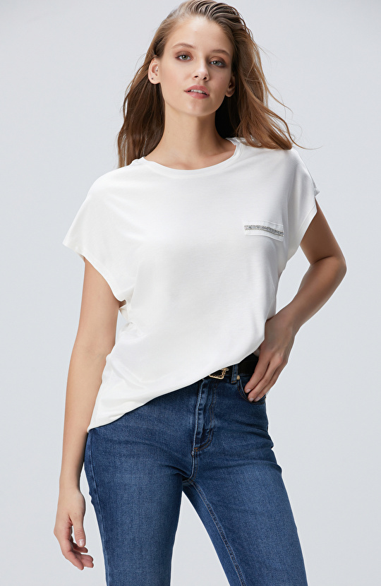 Kırık Beyaz T-shirt