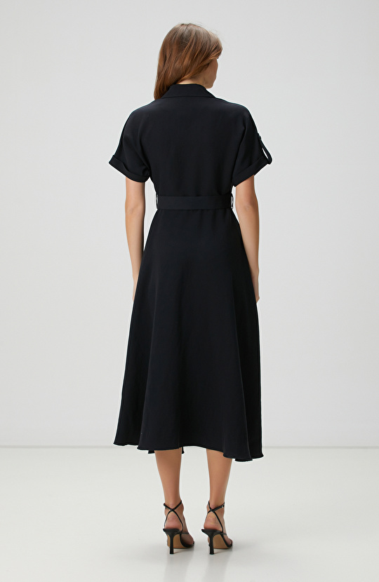 Siyah Diyagonal Desenli Midi Elbise