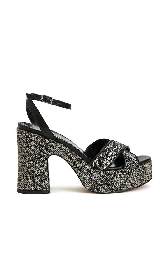 Siyah Kadın Sandalet