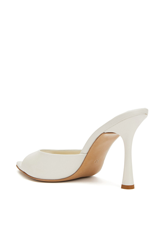 Kırık Beyaz Kadın Deri Terlik