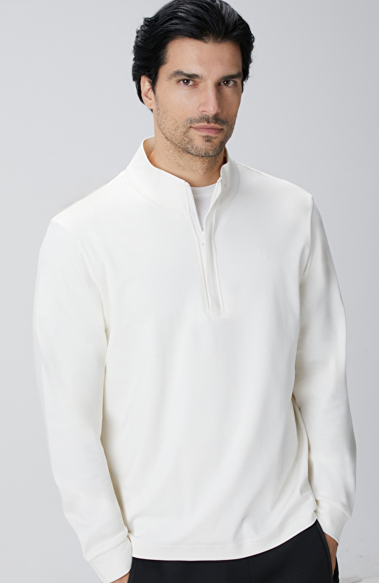 Kırık Beyaz Uzun Kollu T-shirt