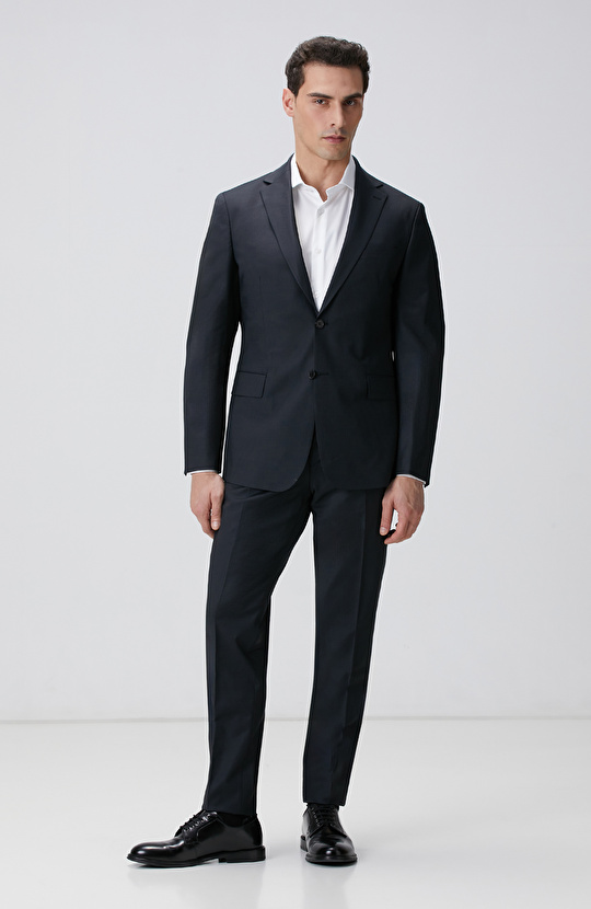 Siyah Çizgi Desenli Yün Karışımlı Takım Elbise