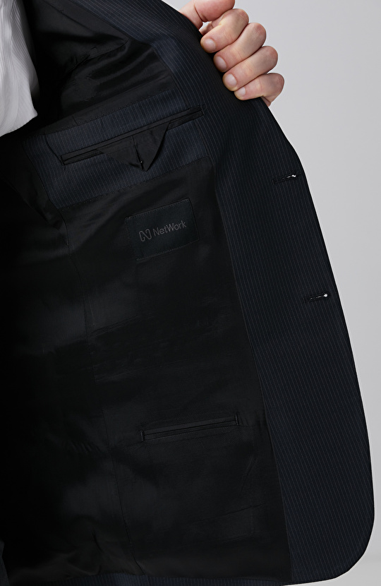 Siyah Çizgi Desenli Yün Karışımlı Takım Elbise