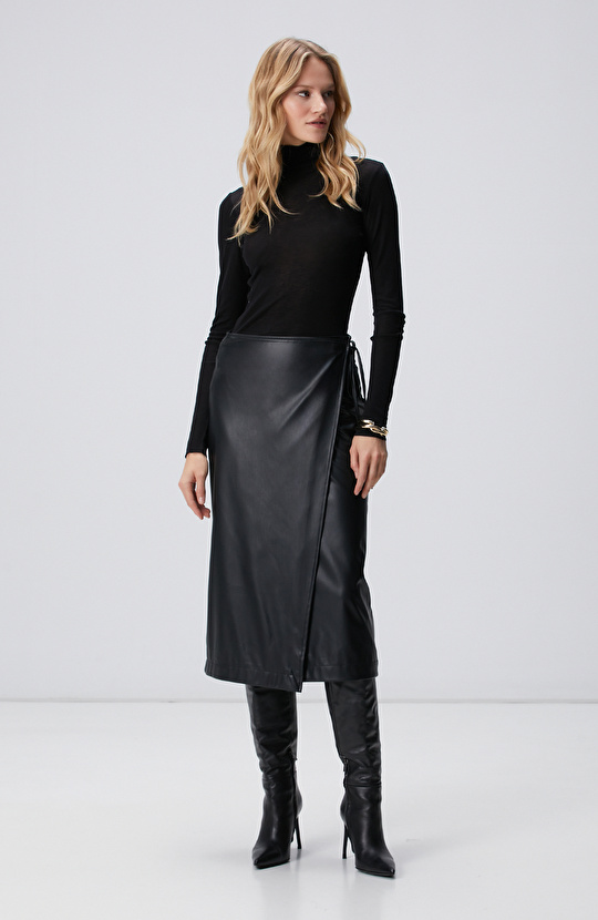 Siyah Yün Karışımlı Balıkçı Yaka Kazak