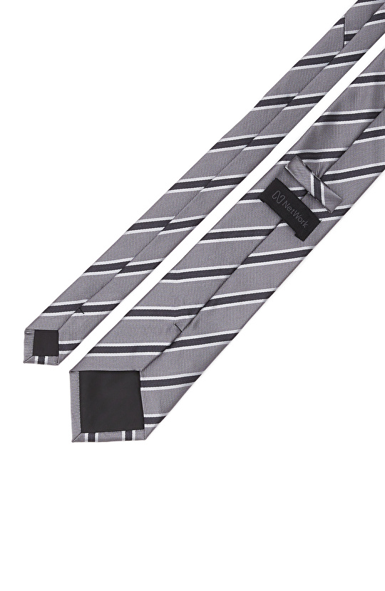 Gri Çizgili Kravat