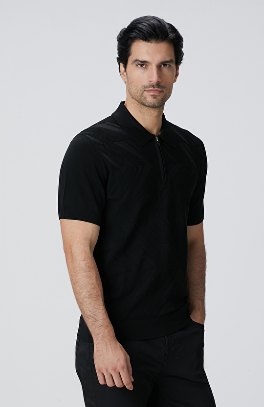 Siyah Jakarlı Triko Kazak