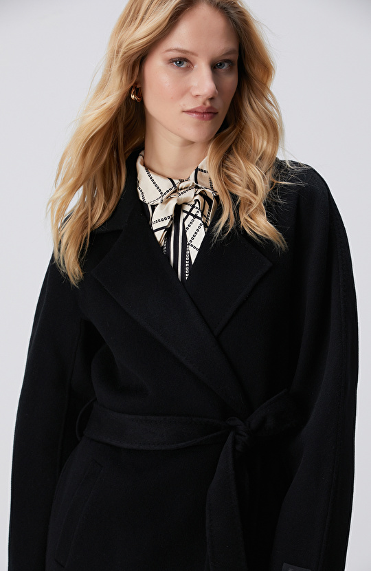 Limited Siyah Yün Karışımlı Manto