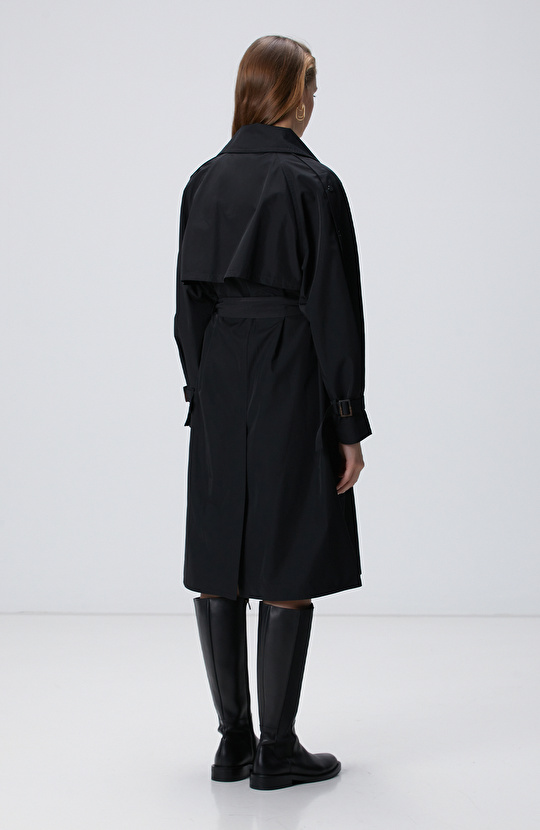 Siyah Düğmeli Trençkot