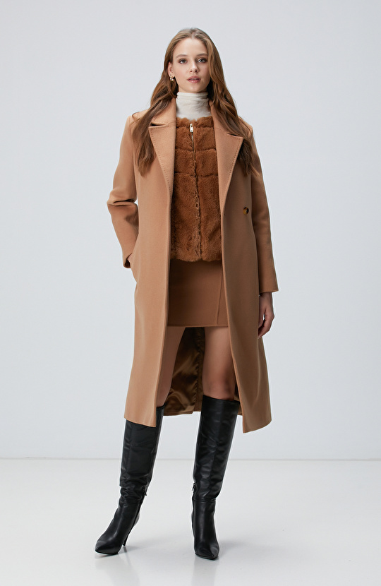 Camel Kesik Detaylı Yelek