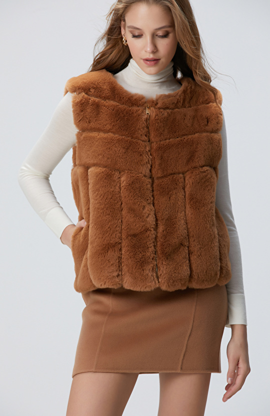 Camel Kesik Detaylı Yelek