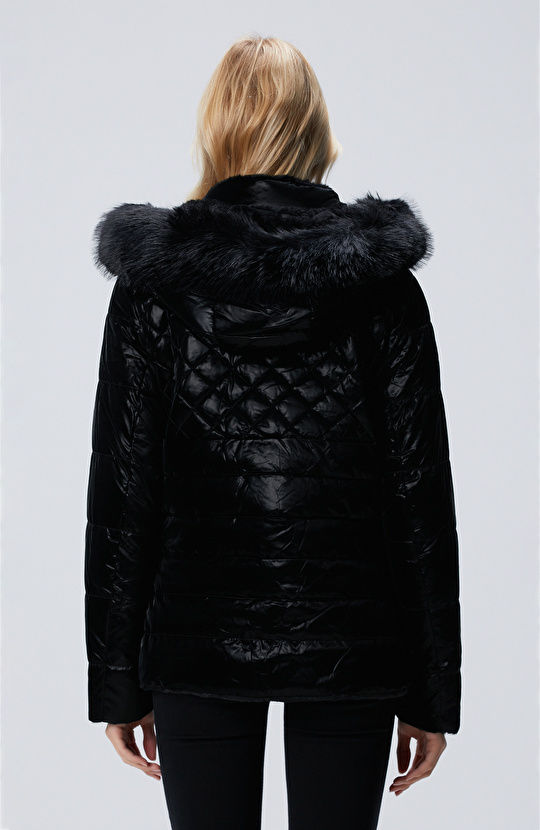 Siyah Çift Taraflı Kapüşonlu Mont