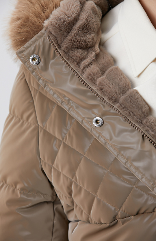 Koyu Bej Çift Taraflı Kapüşonlu Mont