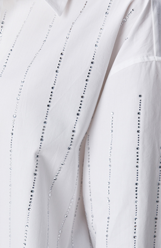 Beyaz Taş Baskılı Gömlek