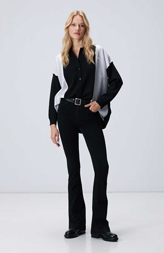 Siyah Dokuma Garnili Hırka