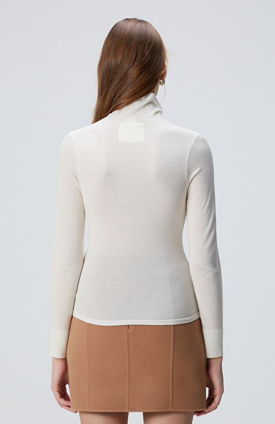 Limited Kırık Beyaz Yün Kazak