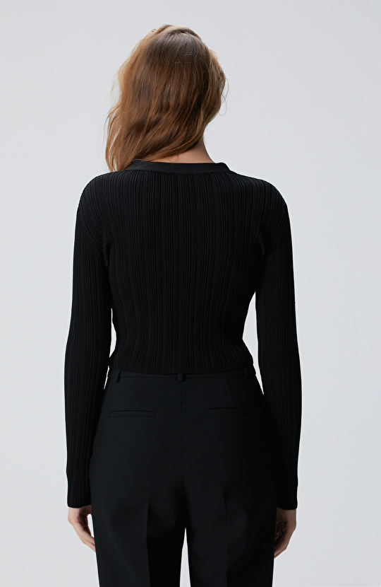 Siyah Crop Triko Hırka