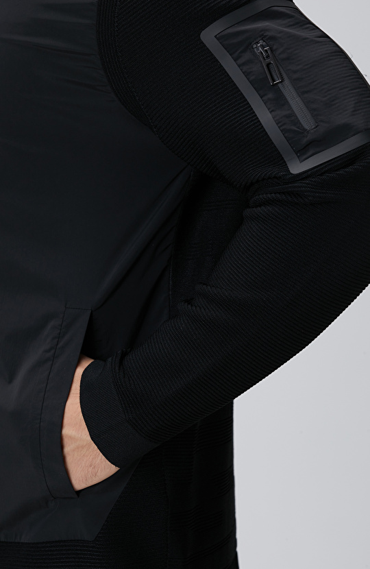 N-Tech Siyah Scuba Detaylı Triko Mont