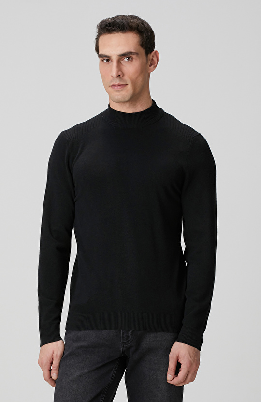 Siyah Yarım Balıkçı Yaka Kazak