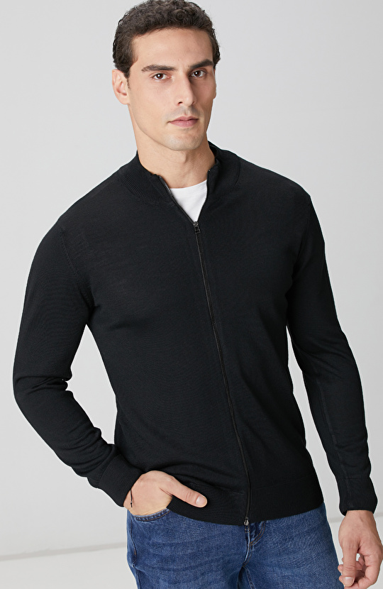 Siyah Yün Karışımlı Triko Hırka