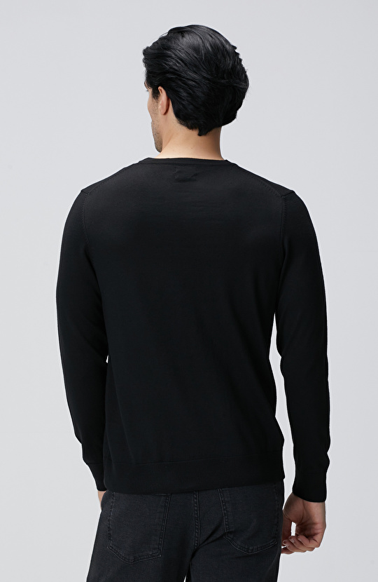 Siyah Yün Karışımlı Triko Kazak