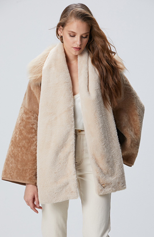 Bej Kadın Peluş Atkı