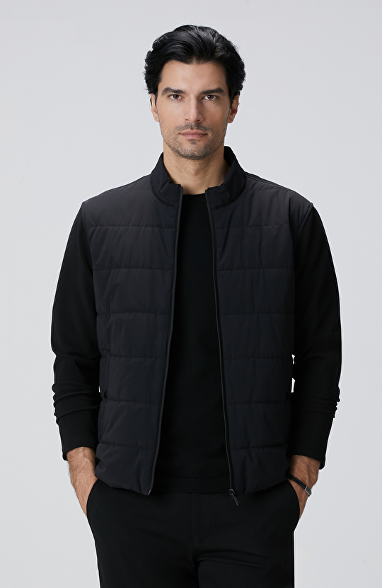 Siyah Triko Kollu Mont