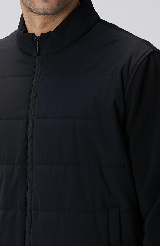 Siyah Triko Kollu Mont