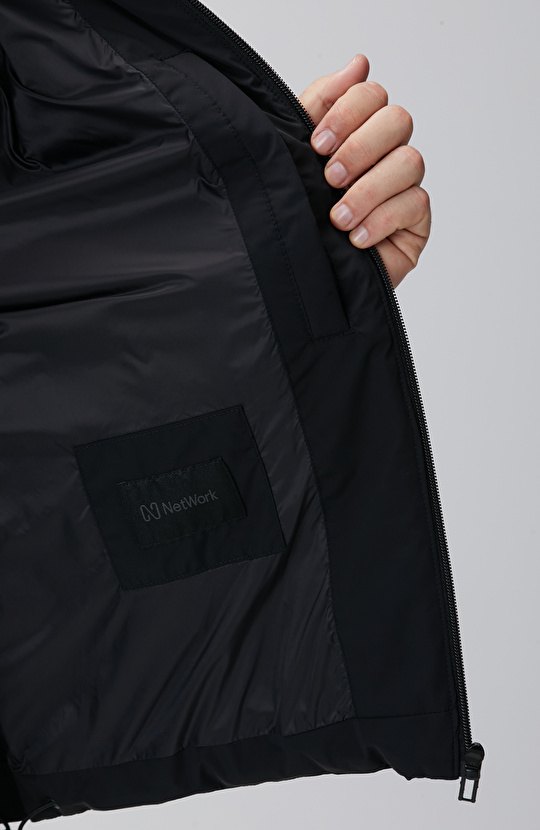 Siyah Triko Kollu Mont