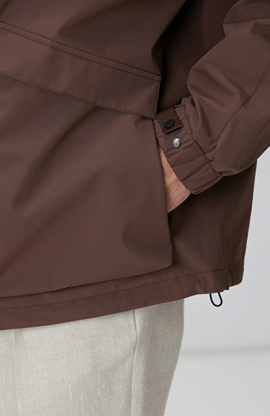 Kahverengi Kapüşonlu İnce Mont