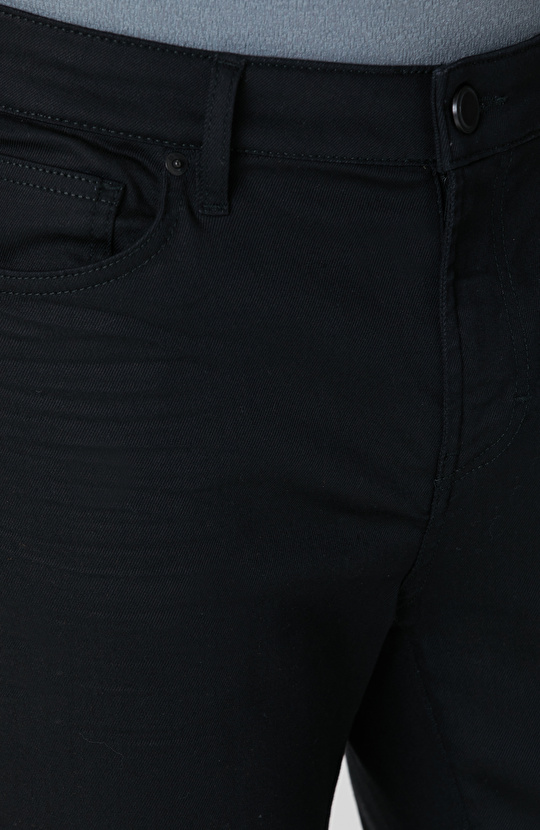 Siyah Kaplamalı Denim Pantolon
