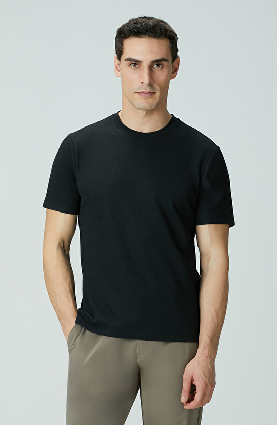 Siyah Bisiklet Yaka Jakarlı T-shirt