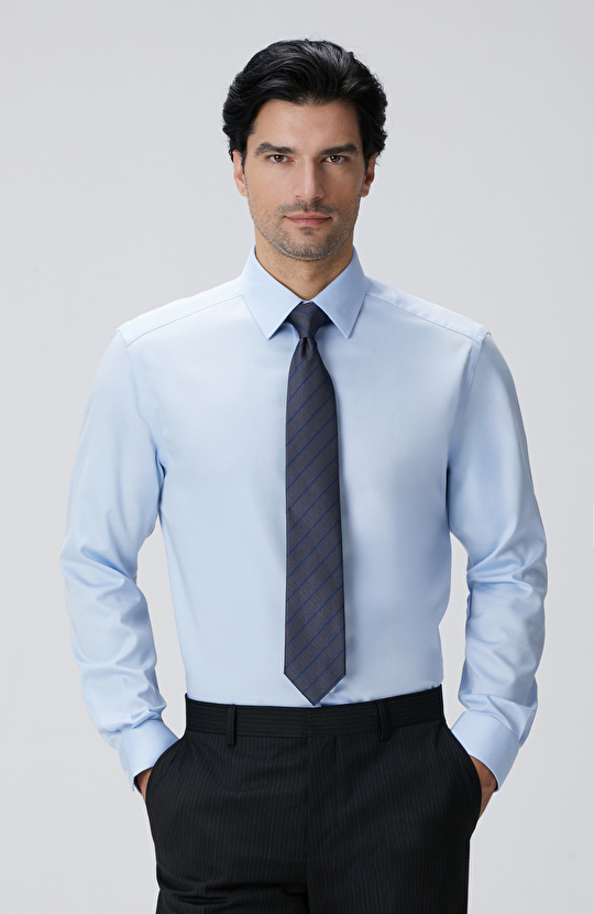 Non-Iron Açık Mavi Gömlek