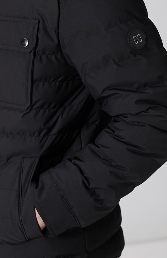 Siyah Yan Cep Detaylı Kapitone Coat Ceket