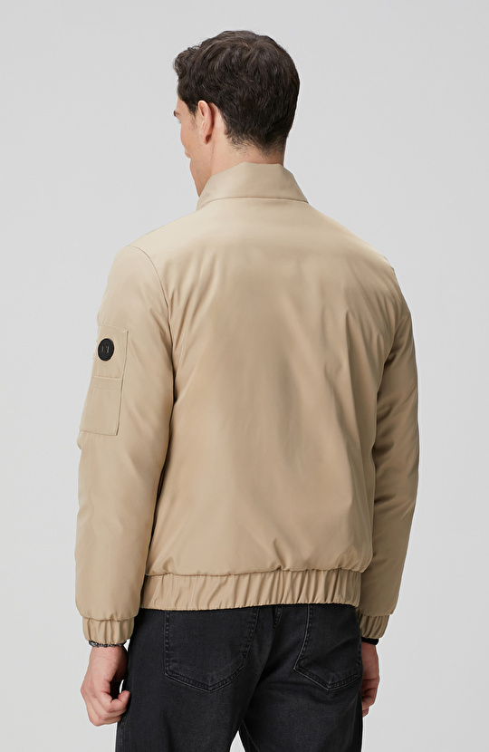 Koyu Bej Su İtici Özellikli Kapitoneli Mont