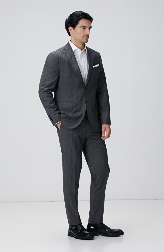 Antrasit Çizgili Yün Takım Elbise