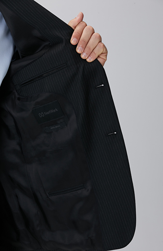 Siyah Çizgili Yün Takım Elbise