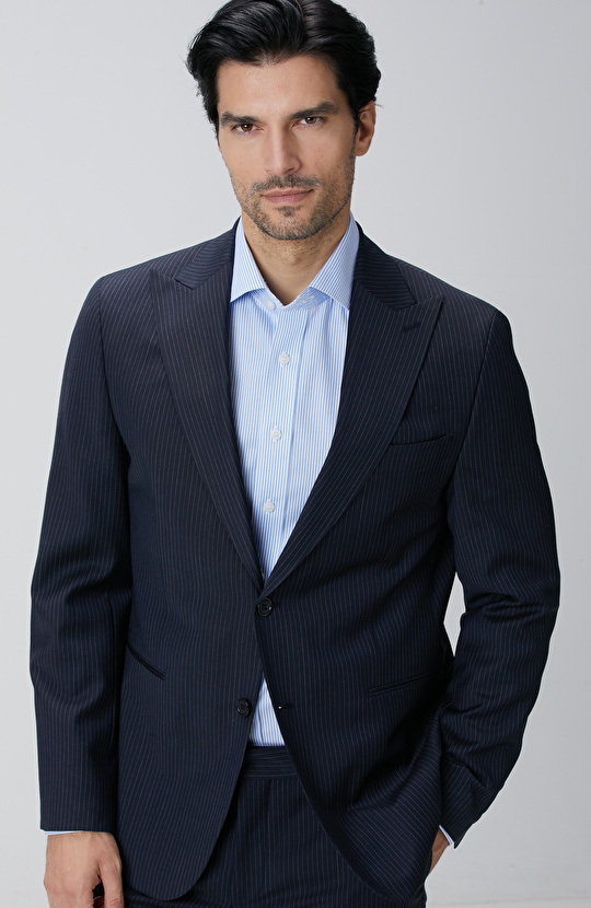 Siyah Çizgili Yün Takım Elbise