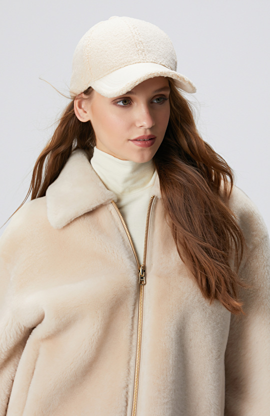 Kırık Beyaz Kadın Şapka