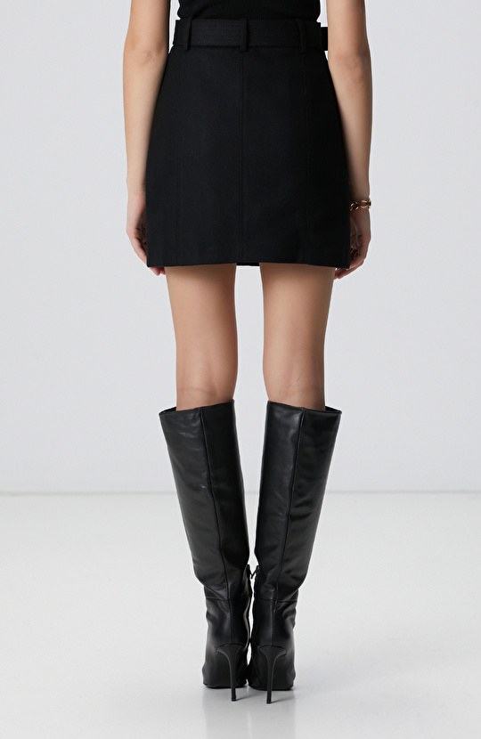 Siyah Yün Karışımlı Mini Etek