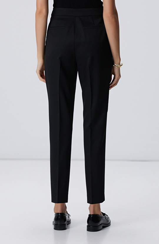 Siyah Yün Karışımlı Pantolon