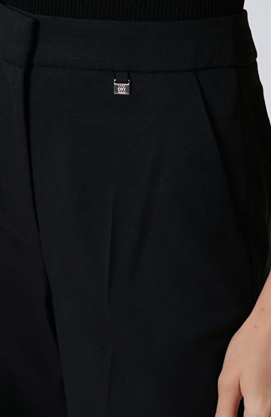 Siyah Yün Karışımlı Pantolon