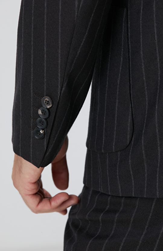 Limited Ermenegildo Zegna Kumaşıyla Üretilmiş Takım