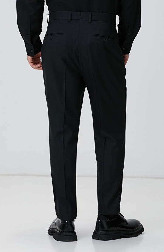 Siyah Jakarlı Comfort Fit Pantolon